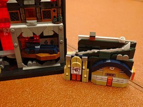 Custom Lego Batman: The Gotham City 4210 Pcs W/4 Figures (DES BELOW!)