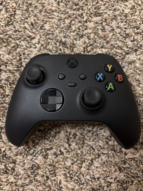 Microsoft Wireless Controller for Xbox Series X/S - Carbon Black