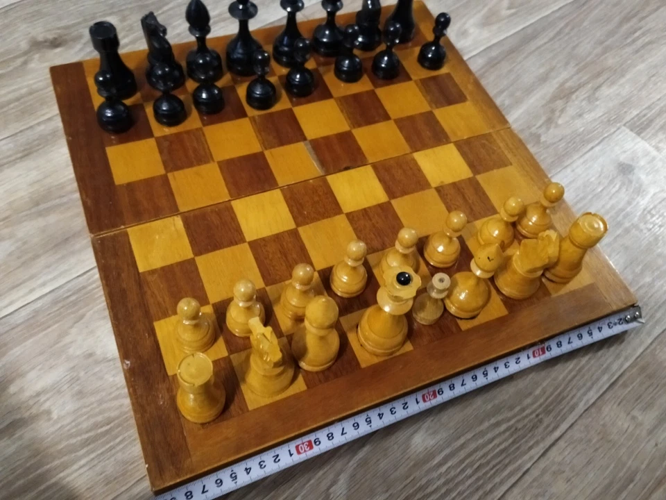 Vintage Chess Wooden Handwork Antiques 40 x40cm.Soviet USSR Classic Exclusive - Image 2 of 4