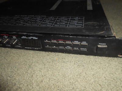 週末セール！Roland GS-6 Digital Sound System Roland GS-6 Digital Guitar Sound System & Preamp Rackmount