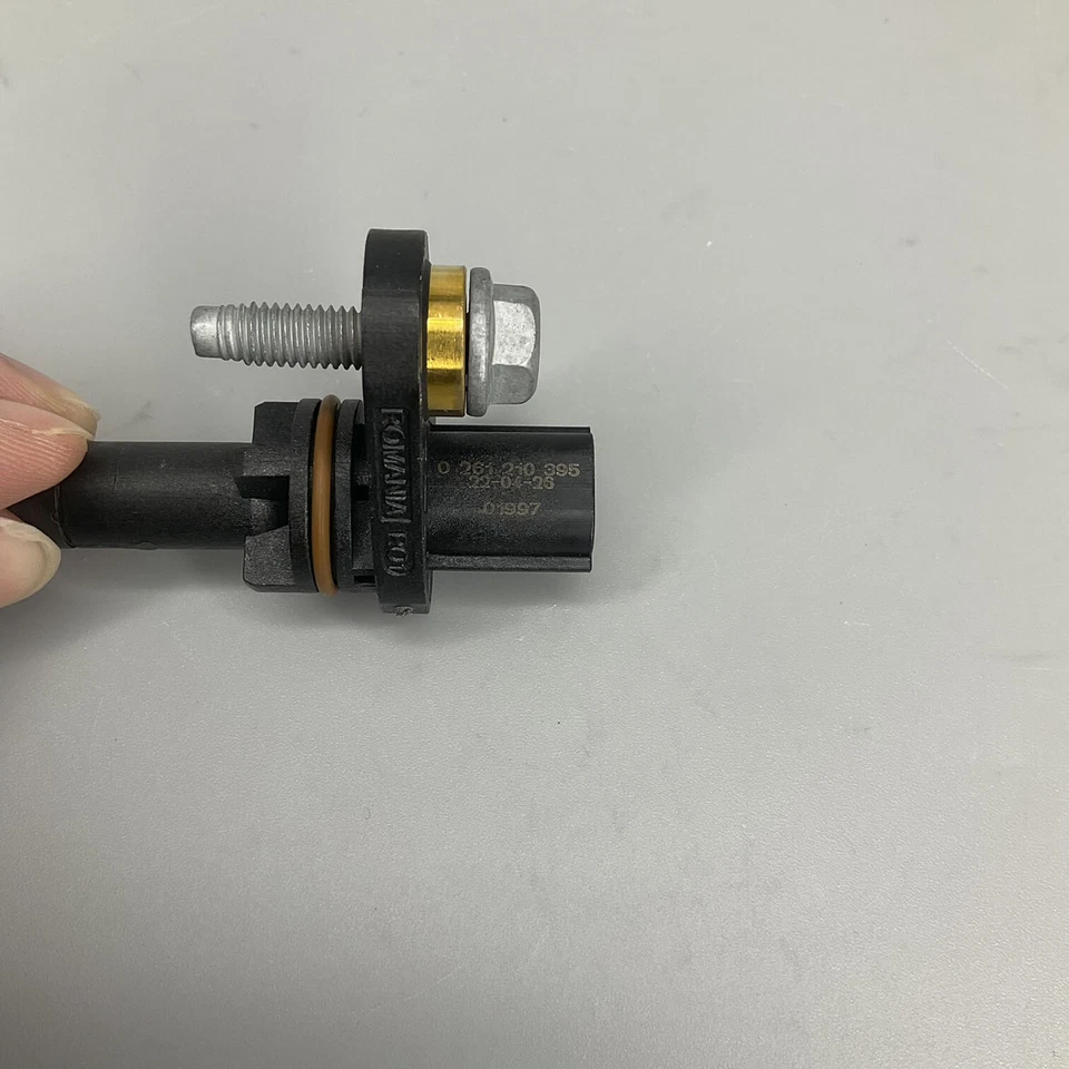 Sensor de posición del árbol de levas Bosch genuino para Buick Cadillac GMC Suzuki 0261210395 Foto 2 de 3