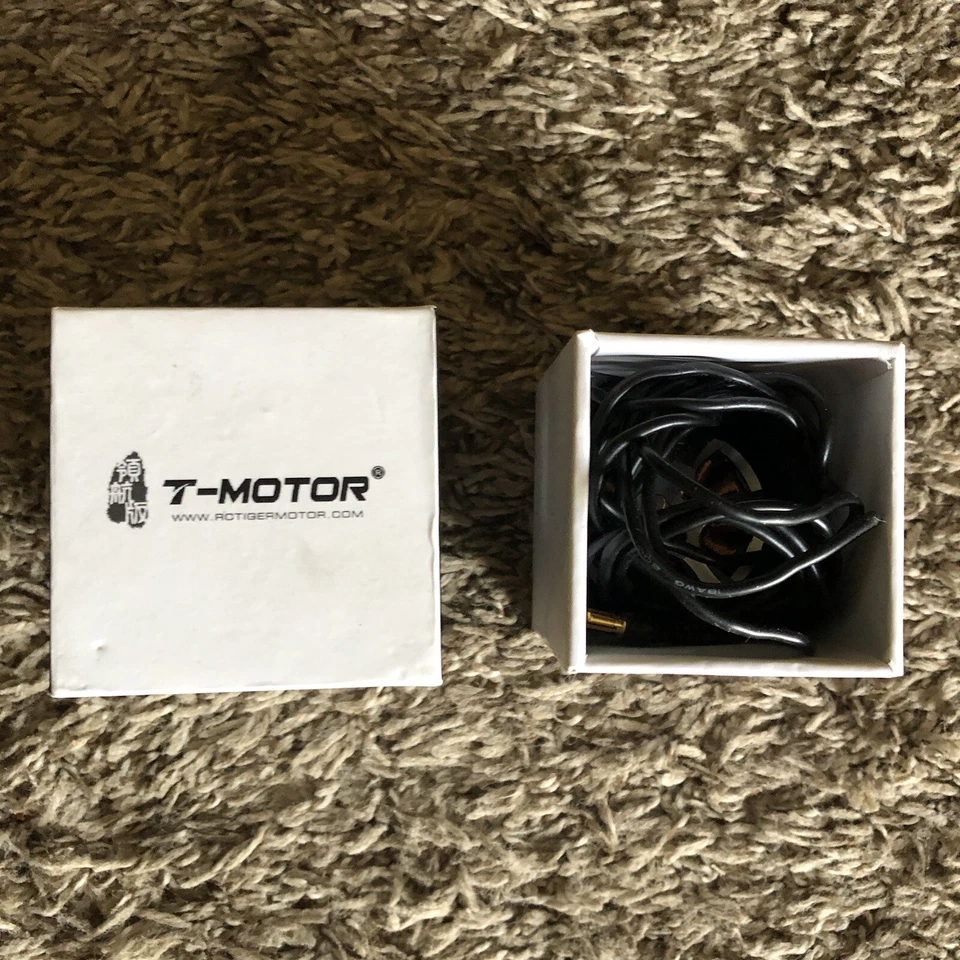T-motor MN3110 KV700 Brushless Motors For Skateboards Robotics RC Drones Rotors - Image 2 of 4