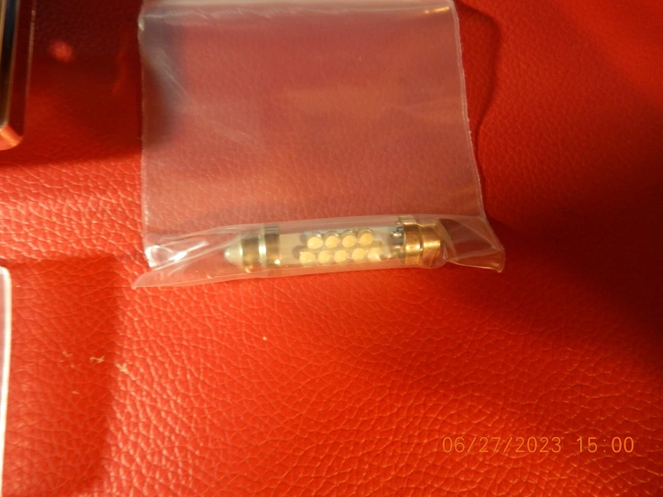 1973 - 1991 Chevy K5 Blazer Crew Cab Truck Suburban LED Courtesy Dome Light - Изображение 3 из 4