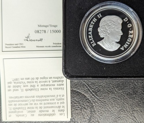 2012 $20 FINE SILVER COIN-THE QUEEN'S DIAMOND JUBILEE, WITH SWAROVSKI CRYSTAL.. - Picture 9 of 12