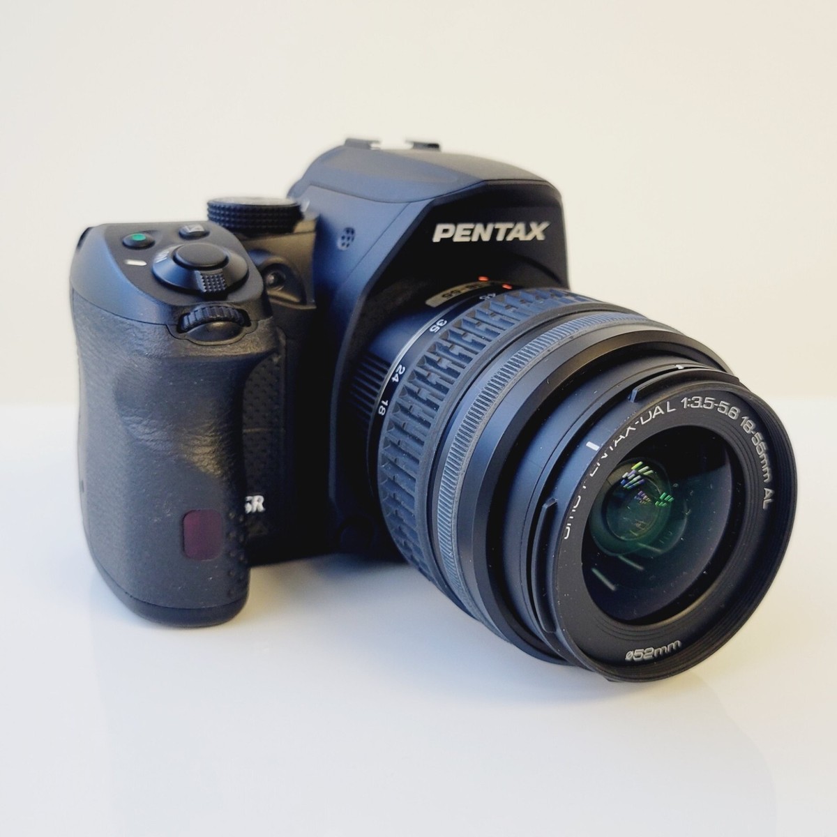 Pentax DSLR Camera K-30 w/ Lens Kit 18-55mm & 50-200mm