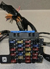 2000 Chevrolet S10 GMC Sonoma Cabin Fusebox Door Cover