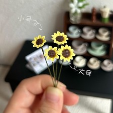 10PC 1:12 Scale Dollhouse Miniatures Accessories Sunflower Living Room Garden