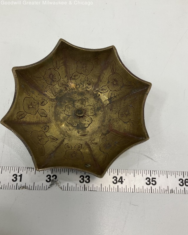 India Brass Floral Engraved Trinket Dish Vintage Patina Home Decor 5 Inch
