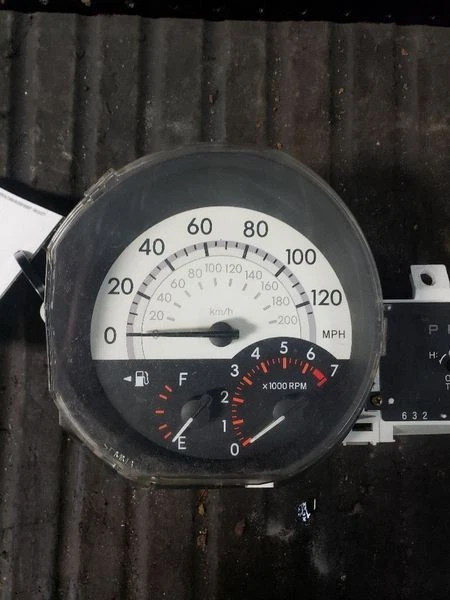 2004-2006 Scion XB Speedometer Cluster Gauge Tach Fuel AT Assembly Oem Foto 2 de 4