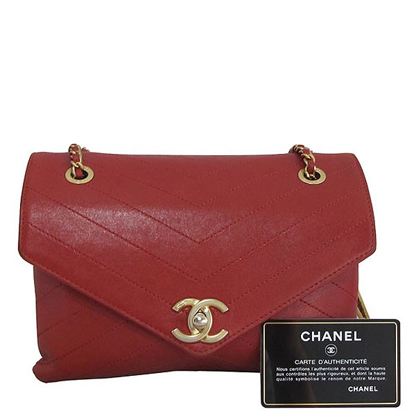 Chanel Vintage Chevron Lambskin Gold Red Chain Shoulder Bag A57431