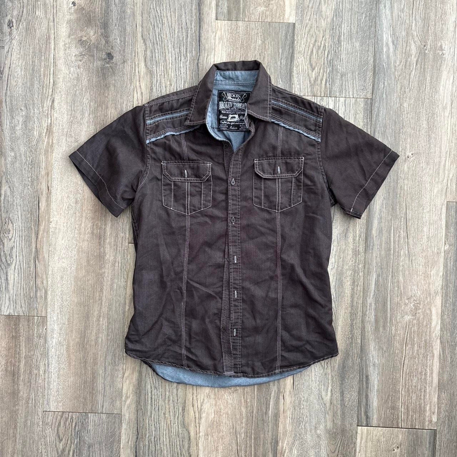 Broken Threads Polo Button-up Tee ( Size Medium ) - image 1