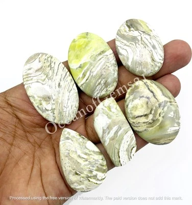 100 Karat natürlicher wellengrüner Serpentin Cabochon Set, 3-4 Stück, lose Ed... - Bild 1 von 4