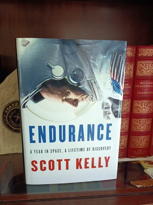 Endurance: A Year in Space_Scott Kelly_HCDJ_1st Edition / First Printing_VeryGd