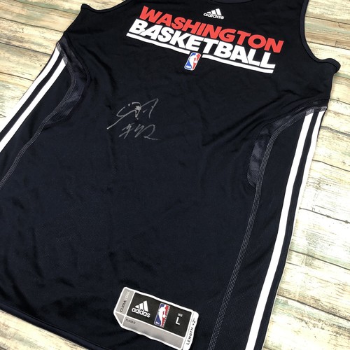 NWT Adidas NBA Washington Wizards Nene Hilario Autographed Jersey Sz L - Picture 8 of 9
