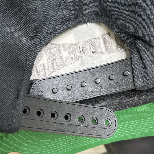 Los Angeles Raiders Youngan Split Bar Style Snapback Hat Vintage Team NFL OSFA - Picture 11 of 11