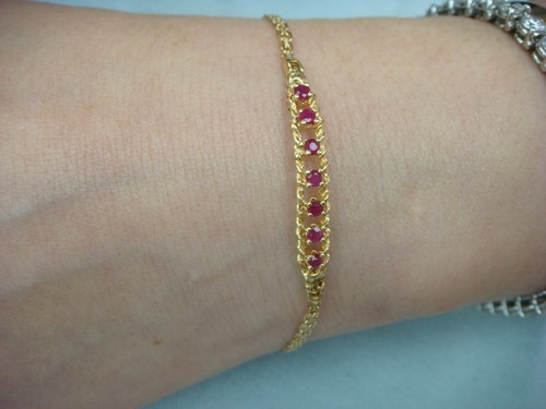 14 KT GOLD DELICATE LADIES BRACELET WITH GENUINE RUBIES 7'LONG 3.0 GRAMS - Picture 5 of 15