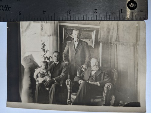 Vintage 1907-1929 Real Photo Postcard RPPC Portrait of Well Dressed Men & Child - Picture 4 of 4