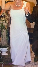 Davids Bridal One Shoulder Chiffon Wedding Dress Size 12, Tailored to 8/10