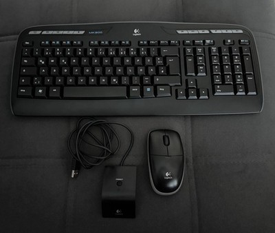 Logitech Wireless Desktop MK300 - Kabellose Tastatur & Maus