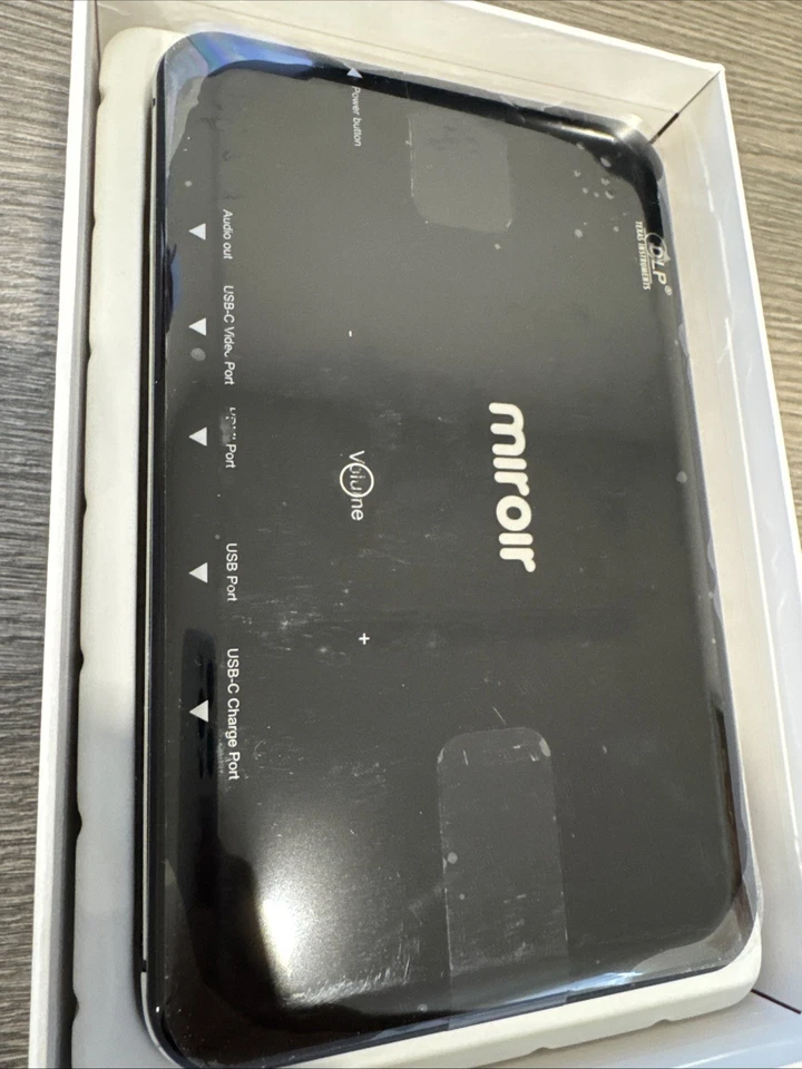 M220 HD Pro Portable 720p Projector – Auto Focus & Keystone, USB-C Video & Ch... - Image 2 of 2