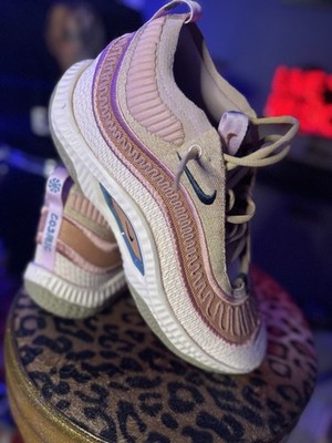 Nike Cosmic Unity 3 Men display picture 1
