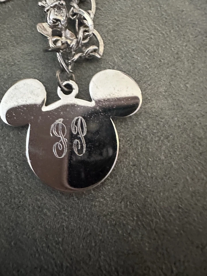 迪斯尼公园米奇老鼠 925 银心(初始 JP ON Heart)带米奇。 — 第 3/4 张图片