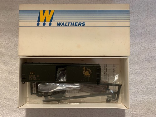 Walthers HO Scale Unassemble Train Car Kit each sold separately - 第 62/131 張圖片