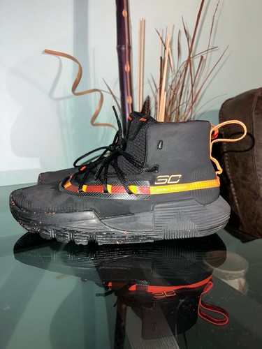 Under Armour Boys Curry SC 3Zero II 2 
