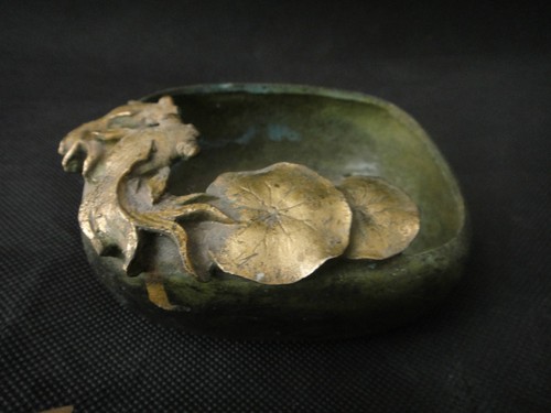Collectible China Old Handwork Bronze Carved Goldfish And lotus leaf Ashtray Pot - Bild 9 von 9