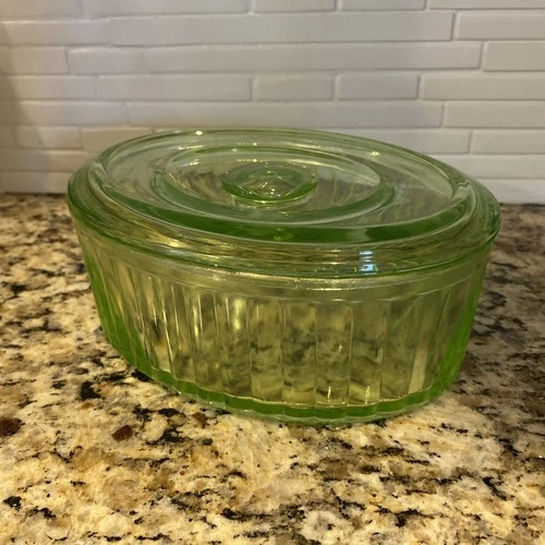 Vtg Uranium Hocking Transparent Green Oval Refrigerator Dish w/ Lid 7” 1930s