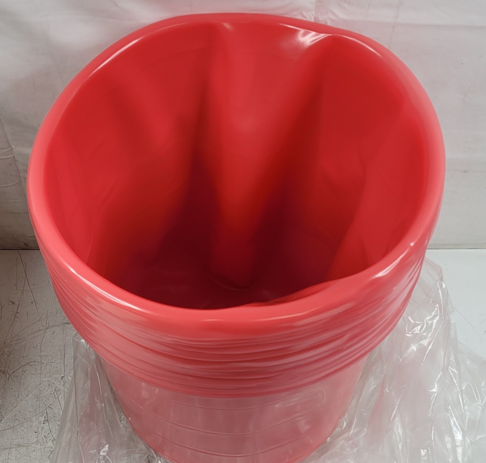 (Qty 20) Binks PTL-408-K20 9.8 Gallon Pressure Tank Liners