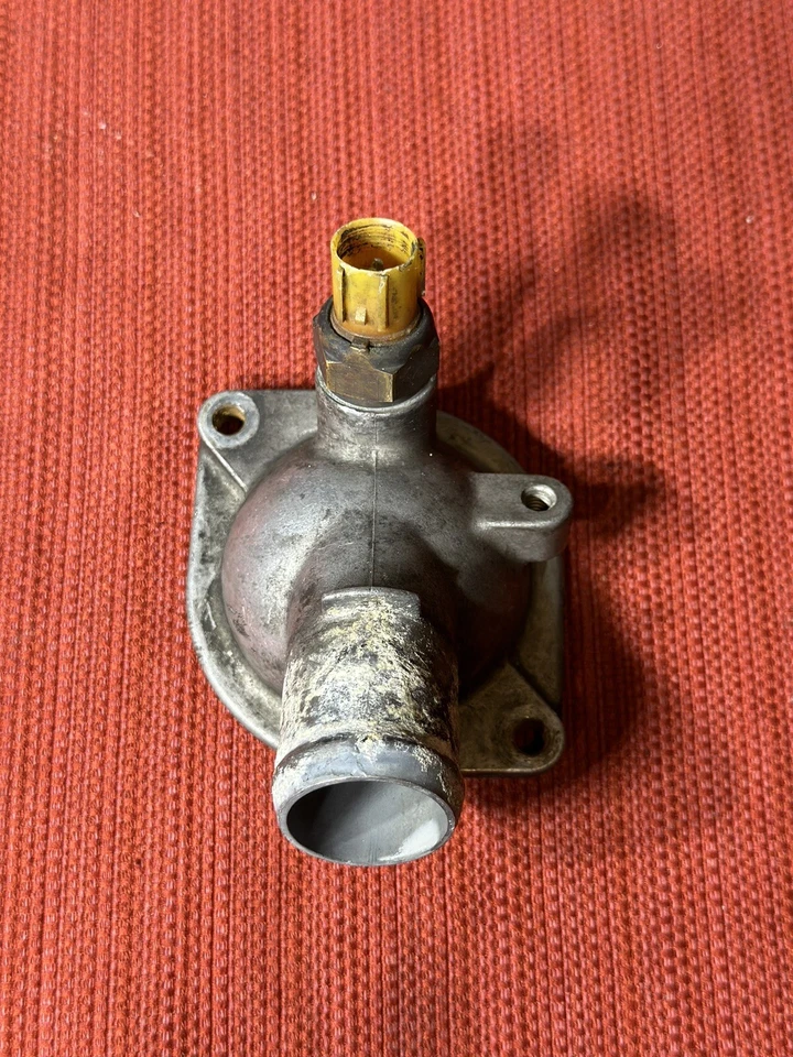 Carcasa termostato refrigerante motor-toma de agua compatible con 93-01 Honda Prelude 2.2L-L4 Foto 3 de 4