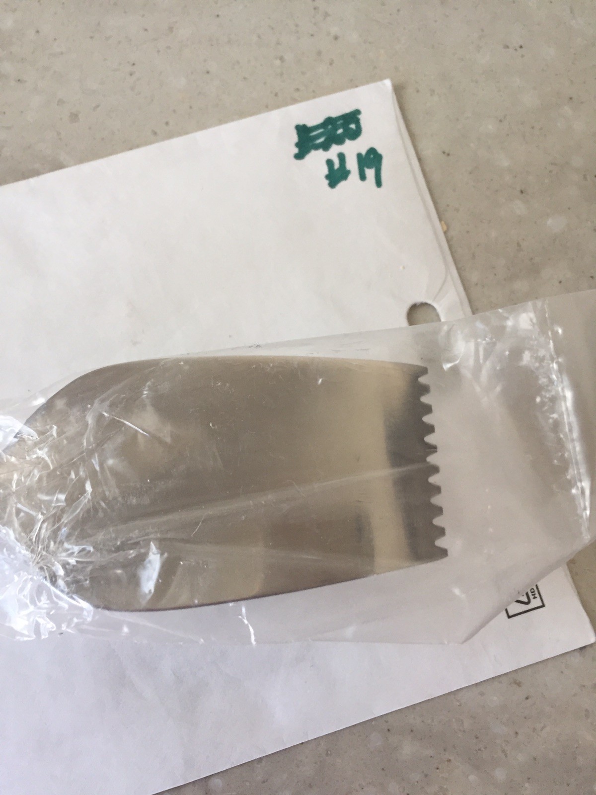 Reed & Barton ARLINGTON NEWTON 18/10 Stainless Salad Tongs Flatware NEW