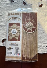 ZENBROIDERY THE ART OF CREATIVE KNOTTING MACRAME KIT MORNING STAR DESIGN NIP