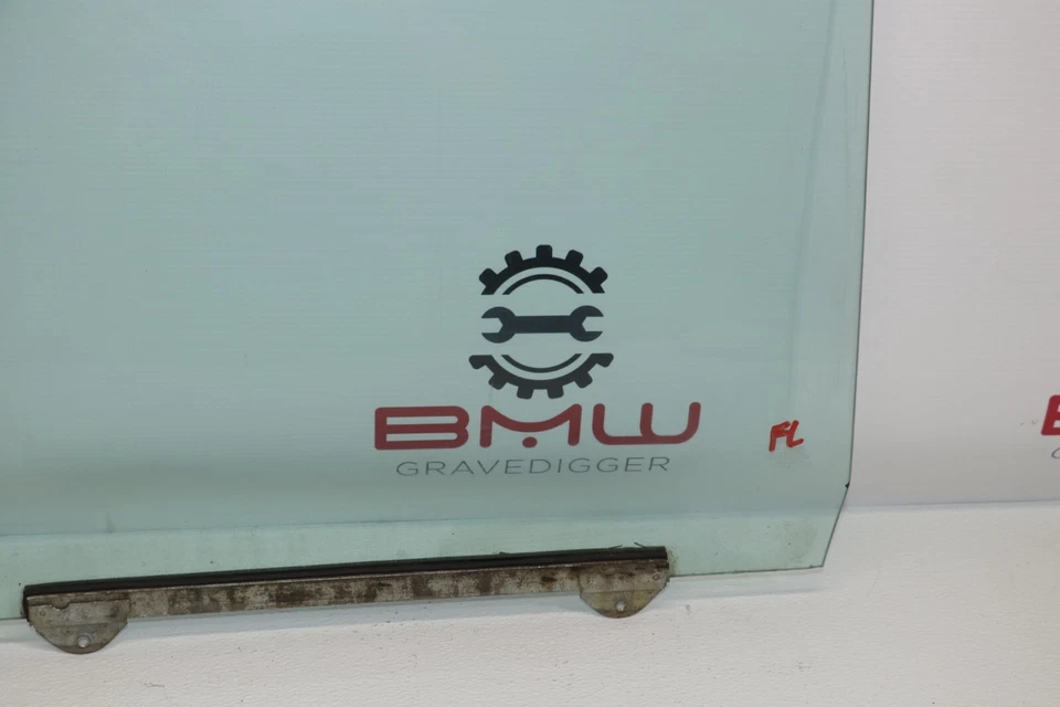 Puerta trasera izquierda lado conductor ventana cristal OEM Mercedes W108 280Sel Foto 4 de 4