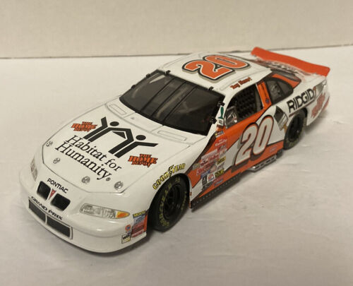 NASCAR Action Racing 1999 Tony Stewart #20 Habitat For Humanity 1/24 Diecast - Picture 1 of 11