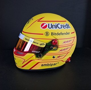 Lewis Hamilton 2025 Ferrari Helmet ( LATE SEASON VERSION )