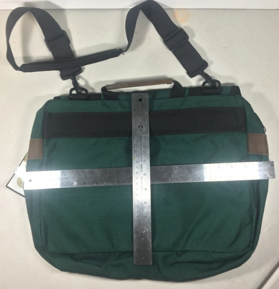 Vintage Jansport Canvas Messenger Bag Green BRAND NEW WITH TAG - Image 4 of 4