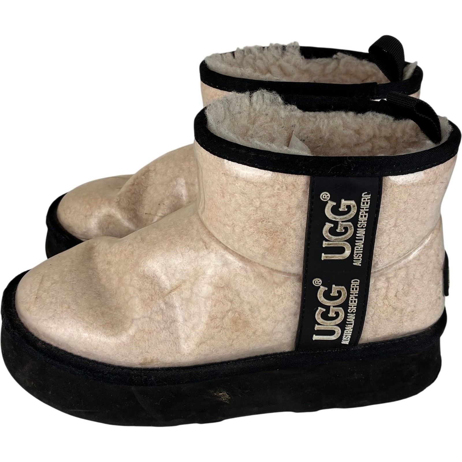 Botas forradas de piel de oveja beige pastor australiano UGG EU38