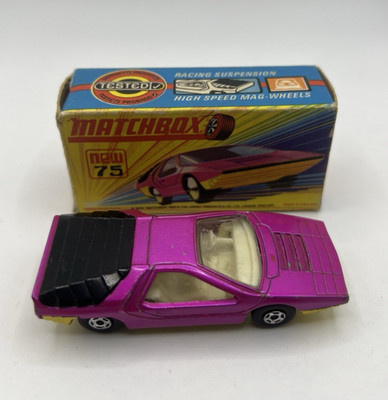 Vintage Matchbox Superfast 75 Alfa Carabo lila in OVP