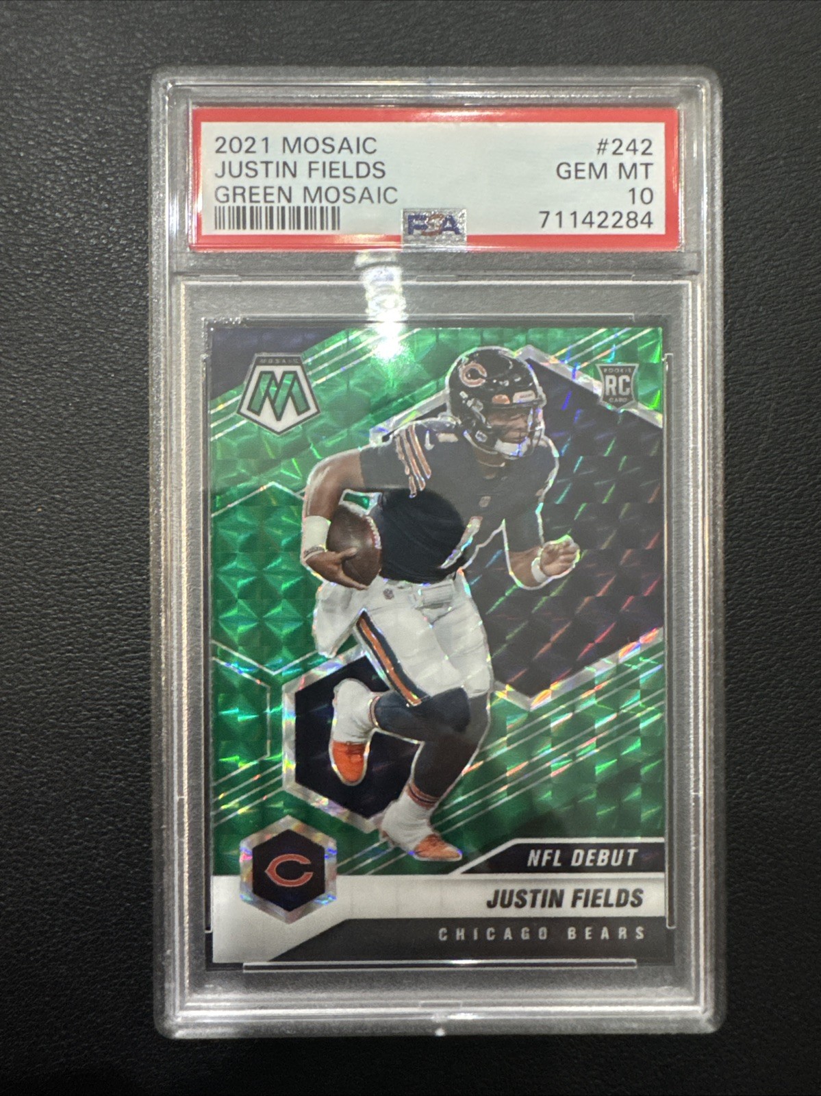 2021 NFL Mosaic NFL Debut Justin Fields Green PSA 10 Chicago Bears Football
