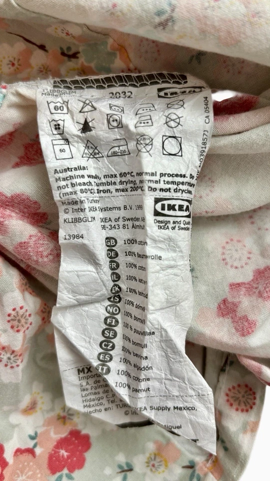 Difícil de encontrar IKEA Klibglim Juego de dos fundas de almohada florales Foto 4 de 4