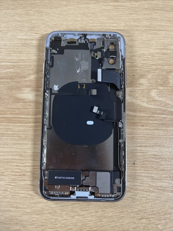 Repuesto Carcasa Trasera iPhone X Marco Plateado Blanco Con Piezas Pequeñas Grado B Foto 3 de 4