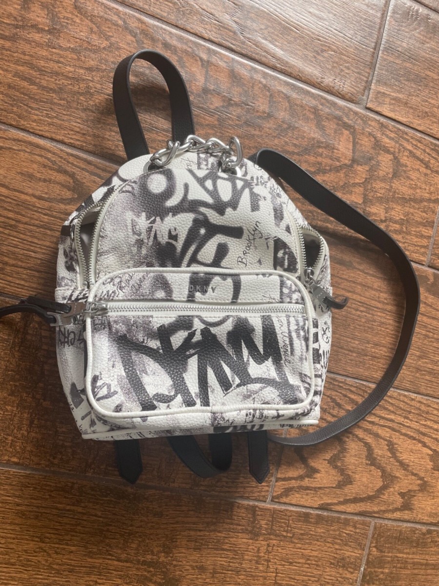 dkny logo mini backpack crossbody Women's Handbags Backpack,BLK/GOLD,large : Clothing, Shoes & Jewelry 85 cm) zippered pocket on the front large DKNY: BACKPACKS
