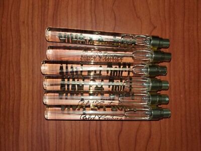 Viva la Juicy Gold Couture .33 Fl Oz Spray Perfume. 1 Spray bot.Read Description