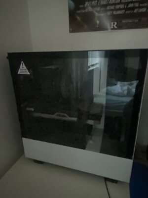 NZXT Pre-built Starer Pro PC