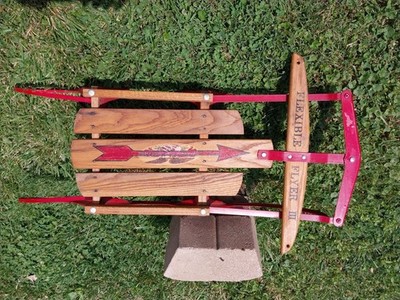 Vintage Flexible Flyer III Short 35'' Sled 299-0 E-937