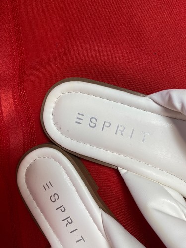 ESPRIT Size 7M TYLA Flat White Sandal Twisted Knot Slip-On Puffed - Picture 12 of 14