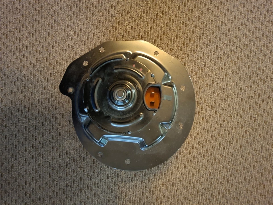 Двигатель вентилятора с каркасом вентилятора для Ford F350 1987-1997 годов выпуска - Изображение 2 из 4