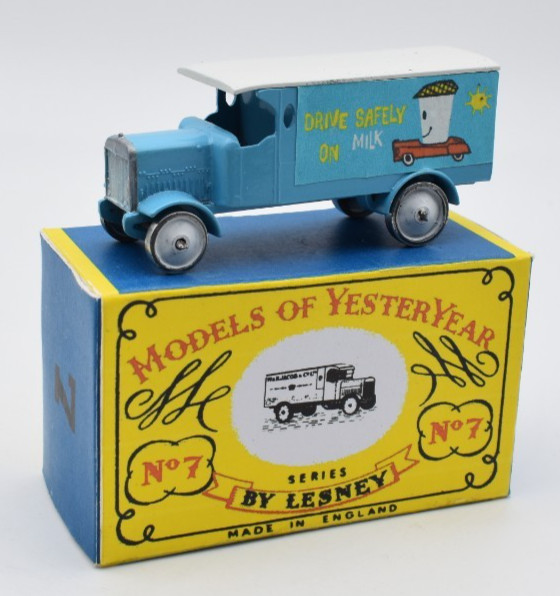 ◆箱付 1957年！マッチボックス Ton Leyland Lorry No.7 ◇箱付 1957年！マッチボックス Ton Leyland Lorry No.7 Boxed 1957
